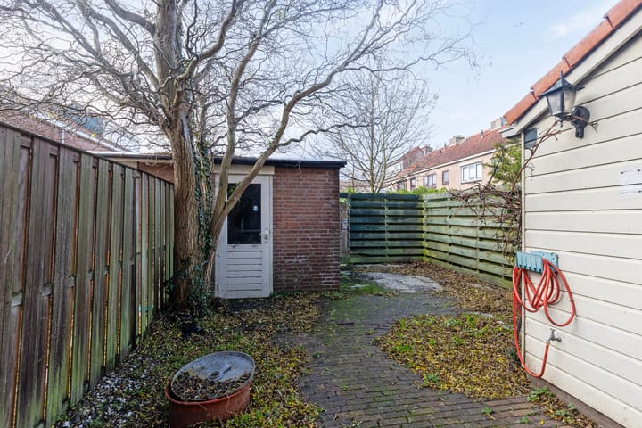 Foto 30 van Alexander Verhuellstraat 113