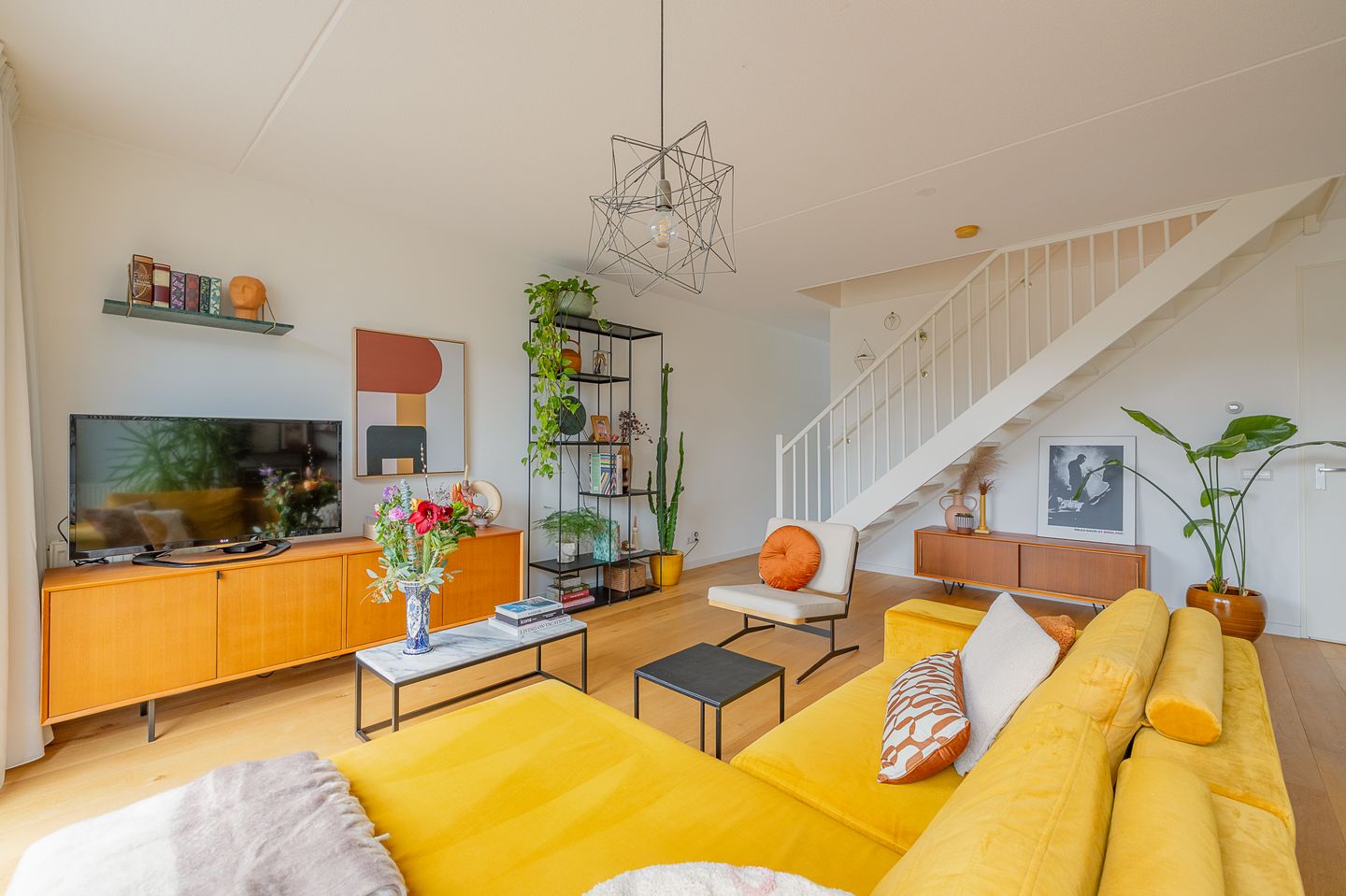 Foto 10 van Antoni Gaudipark 11