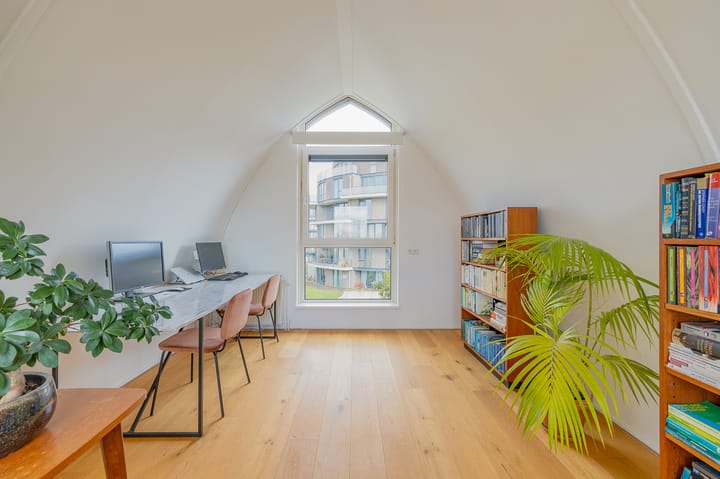 Foto 37 van Antoni Gaudipark 11