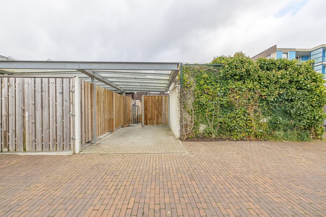 Foto 38 van Antoni Gaudipark 11