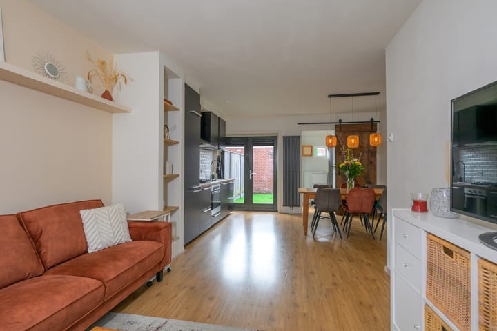 Foto 2 van Van Deursenstraat 25