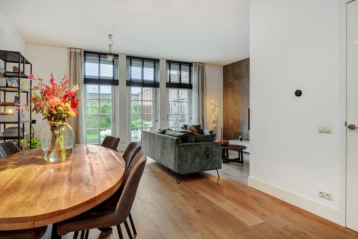 Foto 5 van Oberon 27