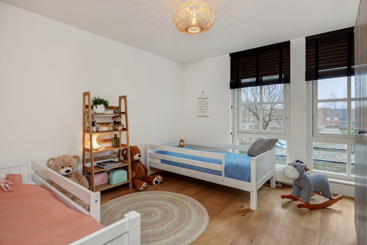 Foto 18 van Oberon 27