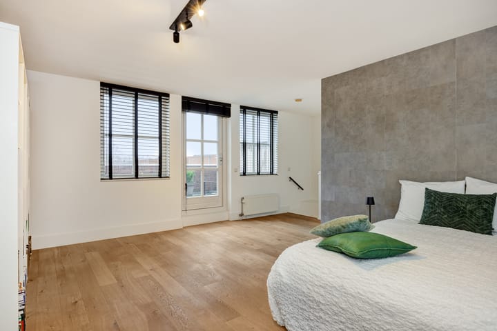 Foto 28 van Oberon 27