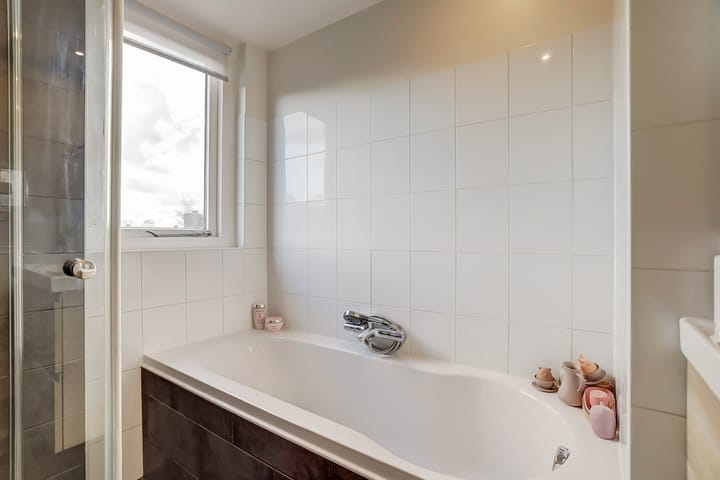 Photo 29 of Looierslaan 85