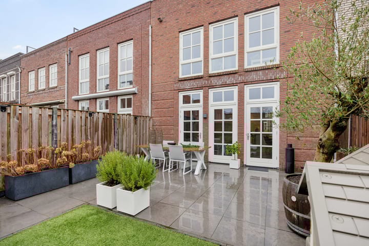 Foto 34 van Oberon 27