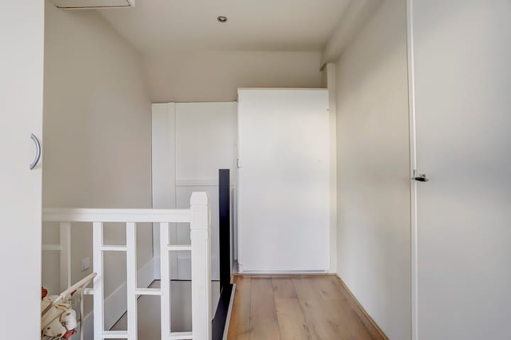 Photo 32 of Looierslaan 85