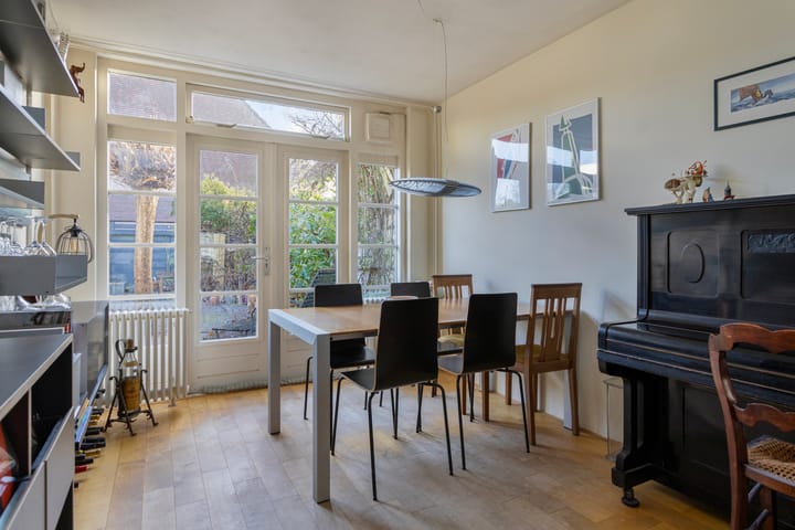 Foto 10 van Theresialaan 53