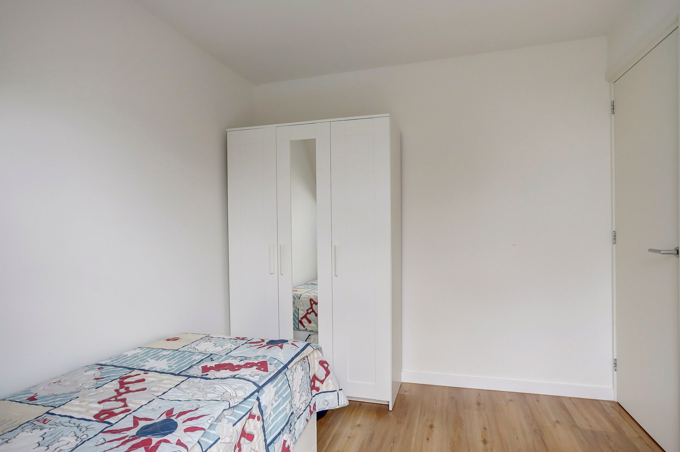 Photo 24 of Venuslaan 26