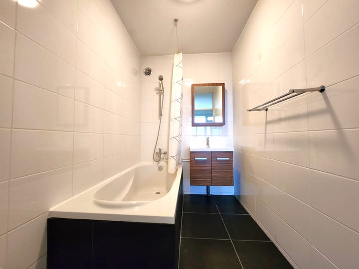 Photo 5 of Via Regia 192-T