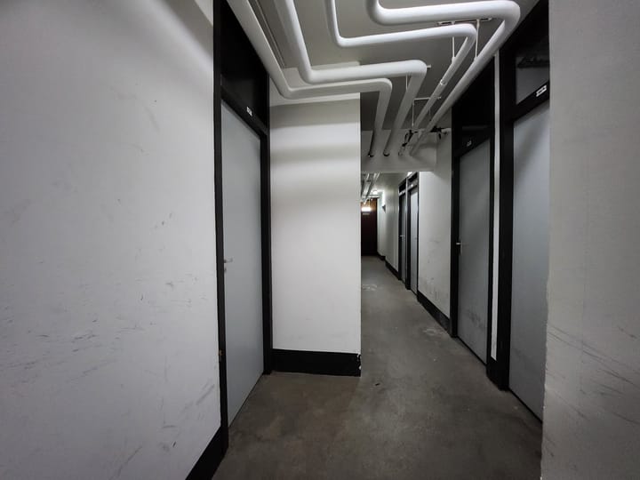 Photo 28 of Via Regia 192-T