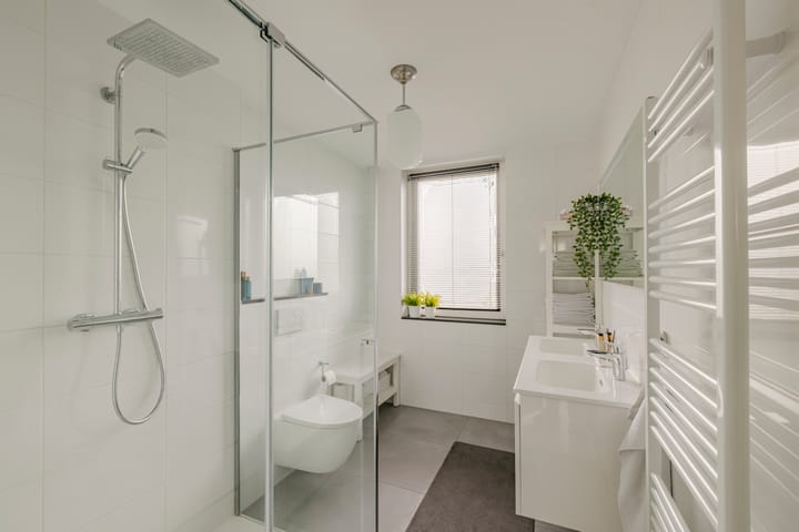 Foto 3 van Planetenweg 343