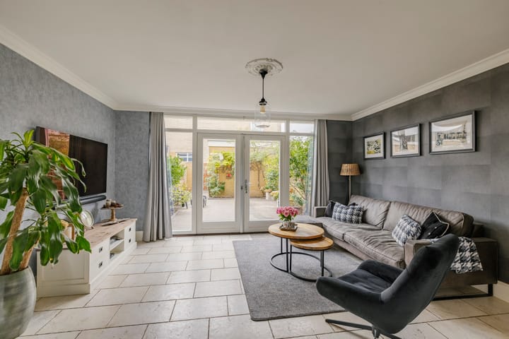 Foto 5 van Planetenweg 343