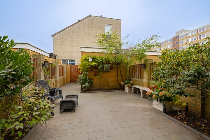 Photo 19 of Planetenweg 343