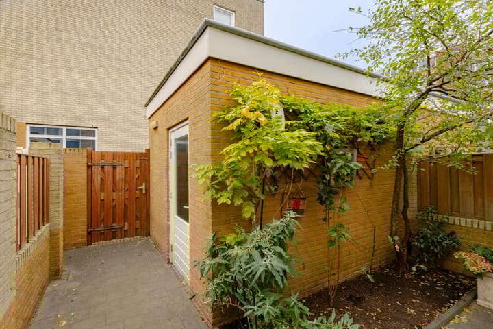 Photo 21 of Planetenweg 343