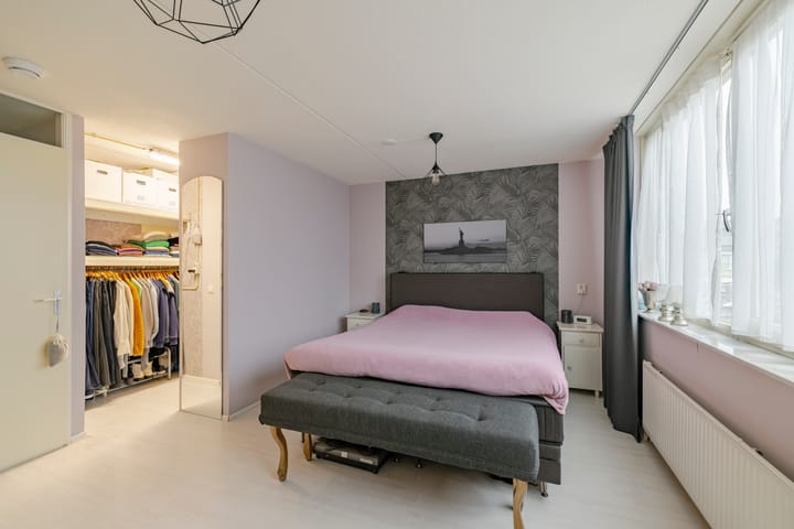 Photo 23 of Planetenweg 343