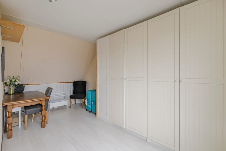 Photo 35 of Planetenweg 343