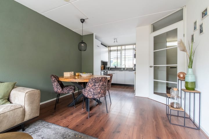 Foto 6 van J.P.C. Leinweberstraat 4-C