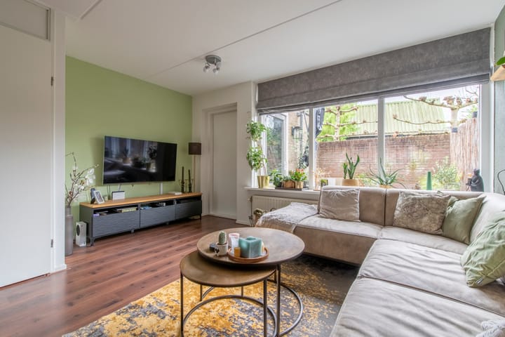 Foto 8 van J.P.C. Leinweberstraat 4-C