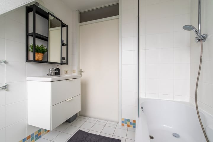 Foto 22 van J.P.C. Leinweberstraat 4-C