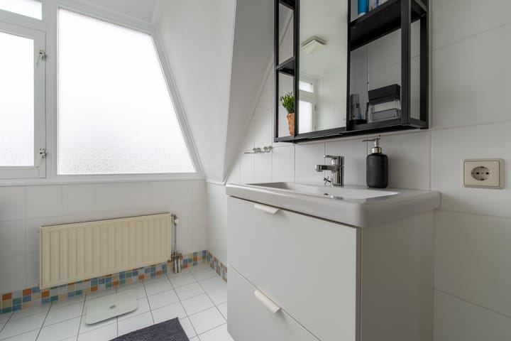 Foto 24 van J.P.C. Leinweberstraat 4-C