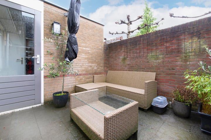 Foto 27 van J.P.C. Leinweberstraat 4-C