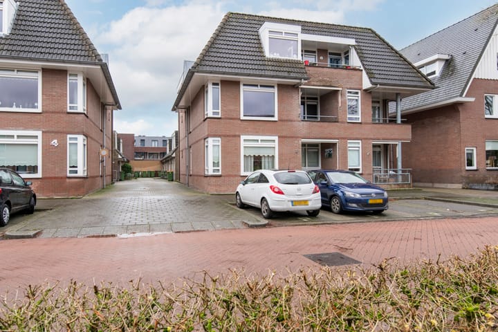 Foto 32 van J.P.C. Leinweberstraat 4-C