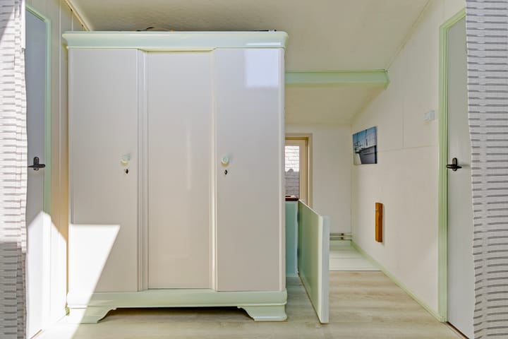 Photo 19 of Irenestraat 26