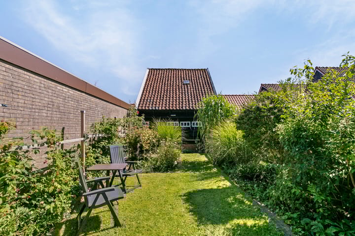 Photo 27 of Irenestraat 26