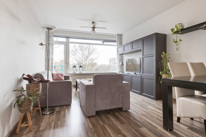 Foto 10 van Rode Kruislaan 11