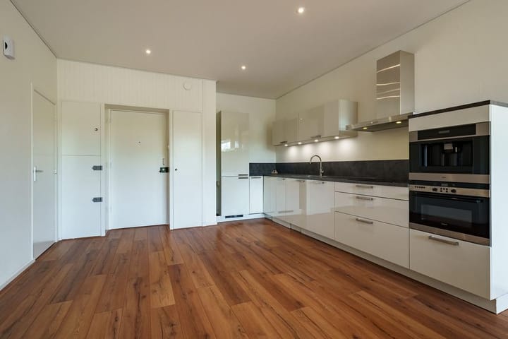 Photo 12 of Generaal Foulkesweg 311