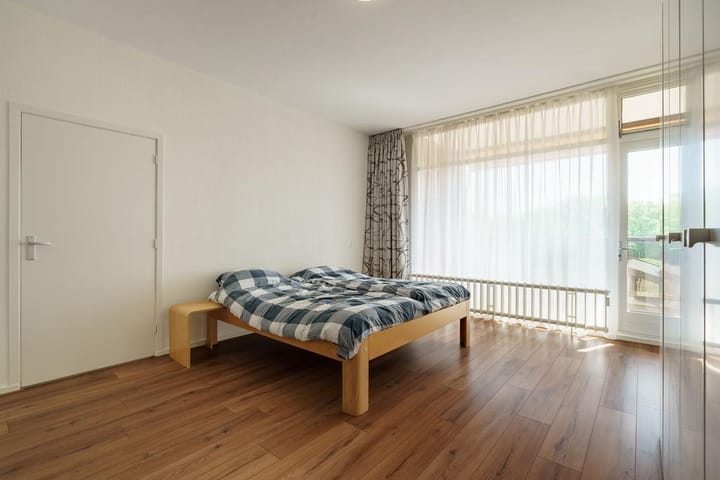 Photo 18 of Generaal Foulkesweg 311