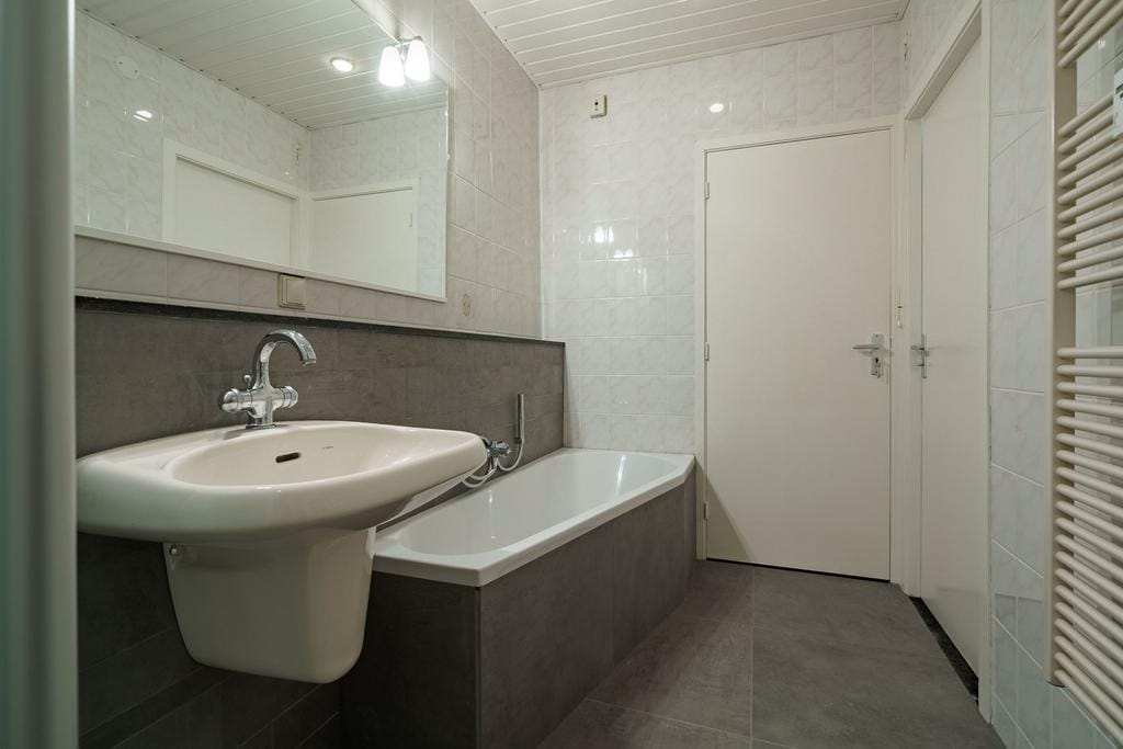 Foto 20 van Generaal Foulkesweg 311