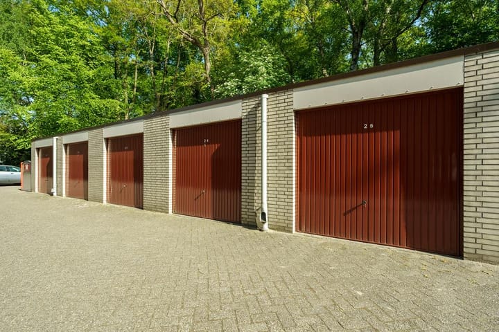 Photo 24 of Generaal Foulkesweg 311