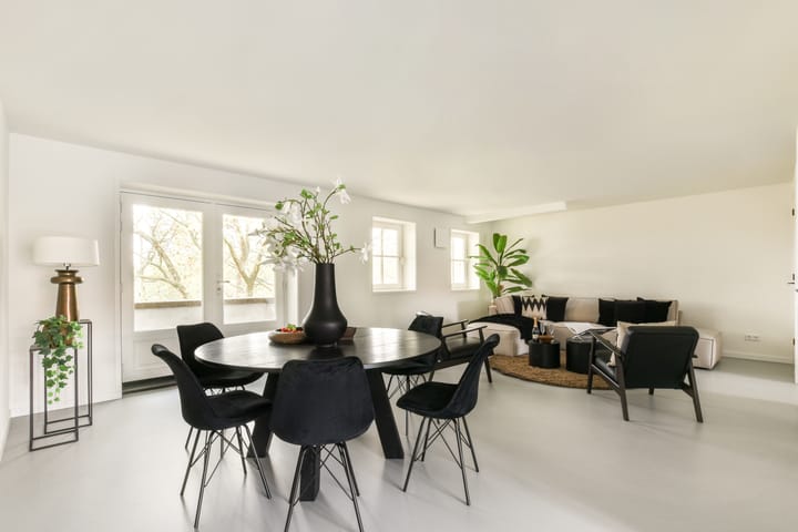 Foto 5 van Surinameplein 66-4