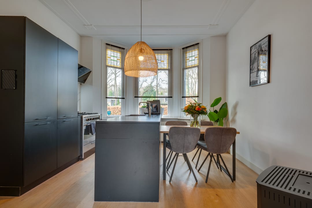 Foto 2 van Kennemerstraatweg 290