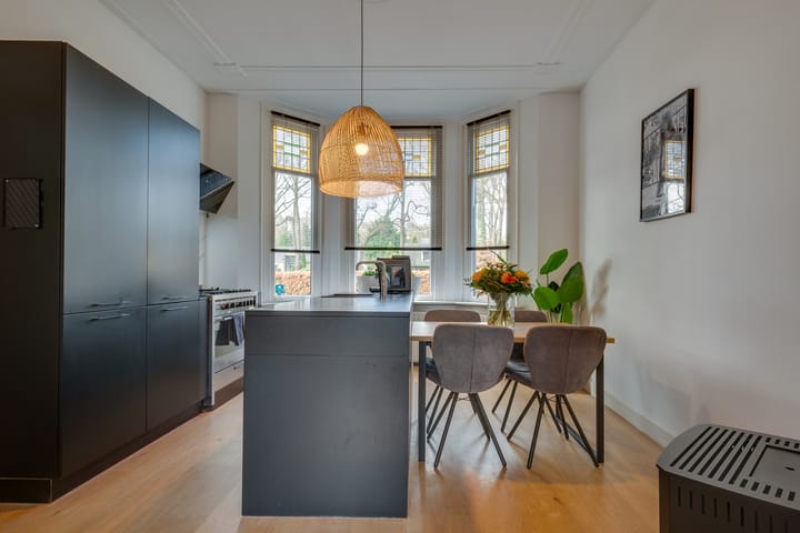 Foto 2 van Kennemerstraatweg 290