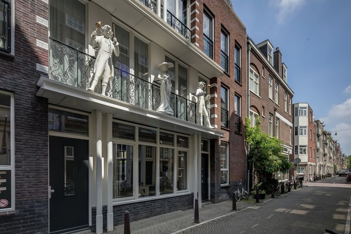 Bekijk foto 1 van Anjeliersstraat 82-A