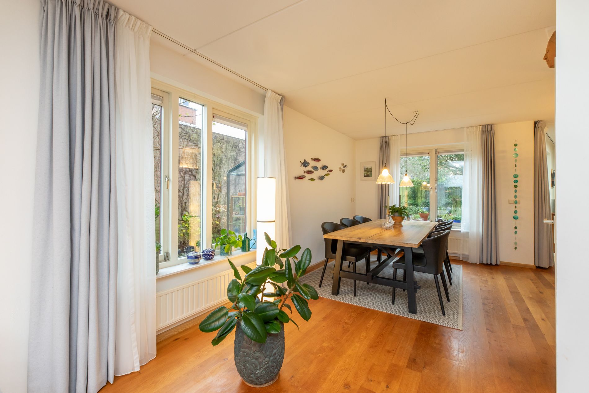 Foto 9 van Lange Voorhout 14