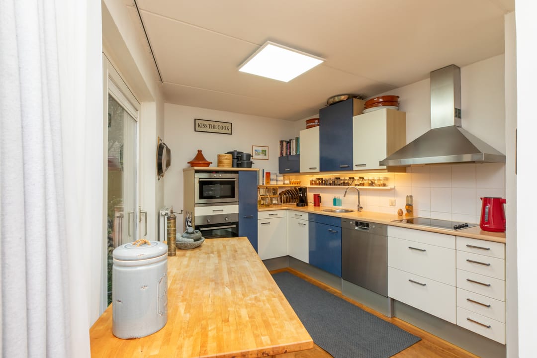 Foto 11 van Lange Voorhout 14