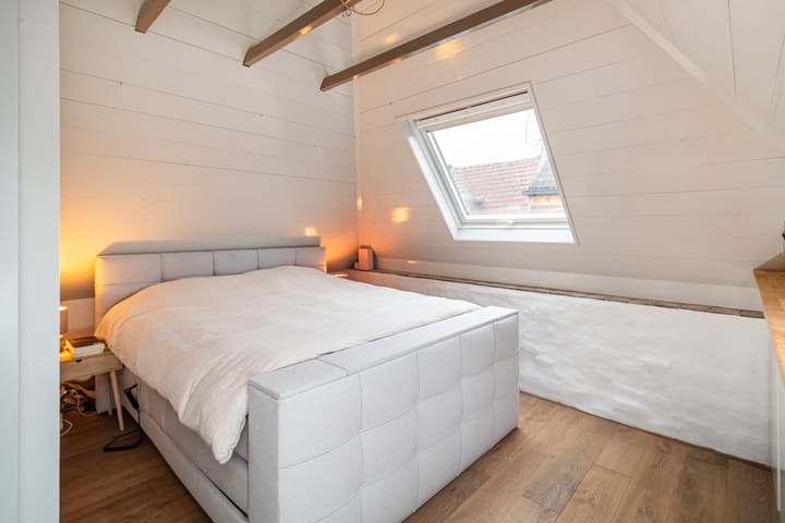 Foto 11 van Helmichstraat 9