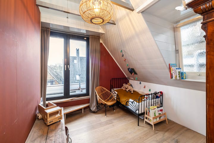 Foto 13 van Helmichstraat 9