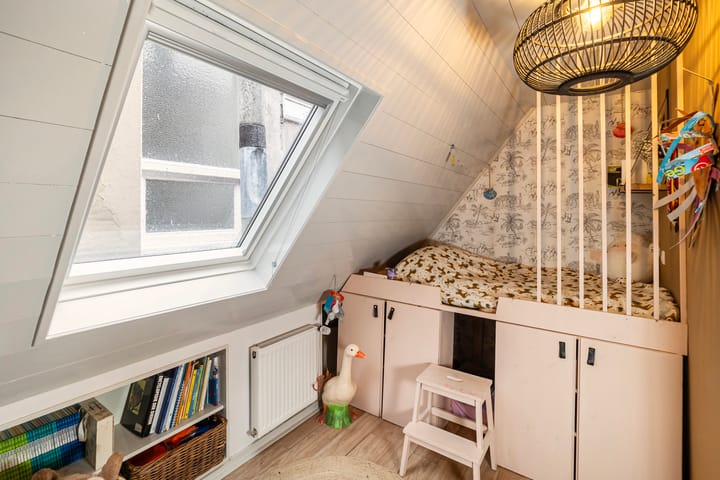 Foto 14 van Helmichstraat 9