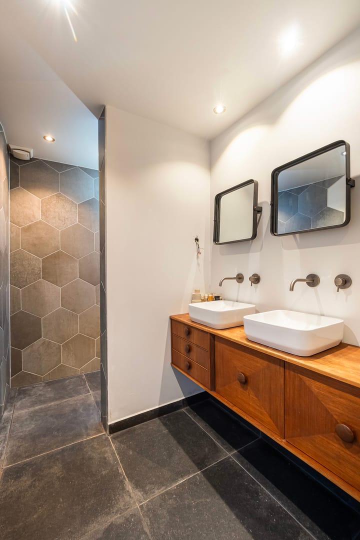 Foto 15 van Helmichstraat 9