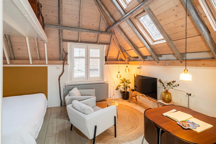 Foto 27 van Helmichstraat 9