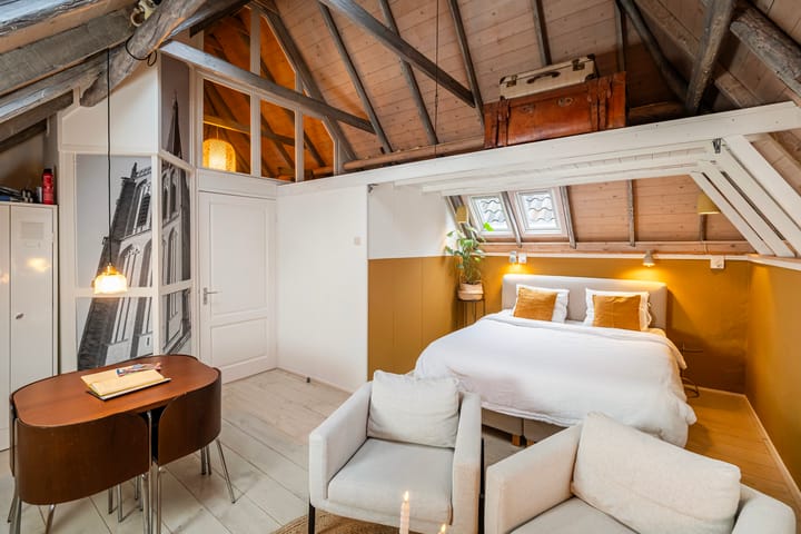 Foto 28 van Helmichstraat 9