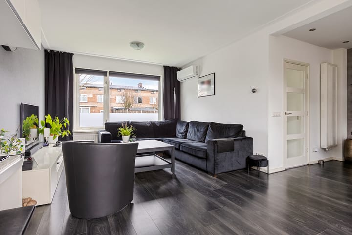 Foto 3 van De Moorstraat 18