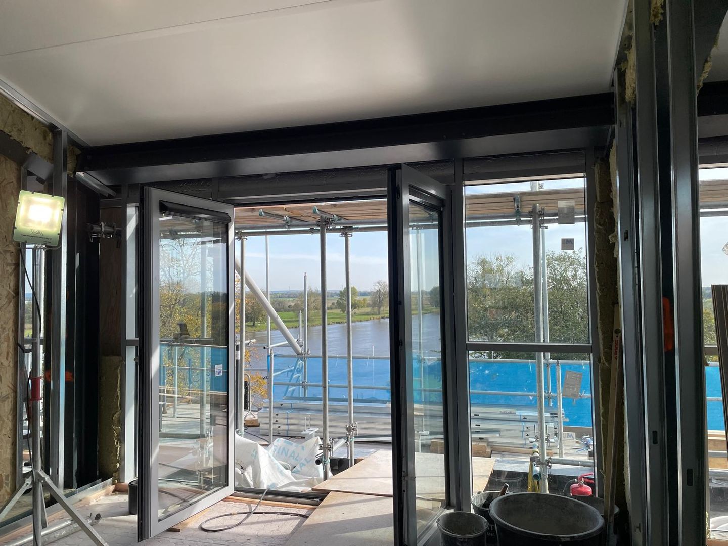 Foto 5 van I am Grave - Loft26 L.4.16