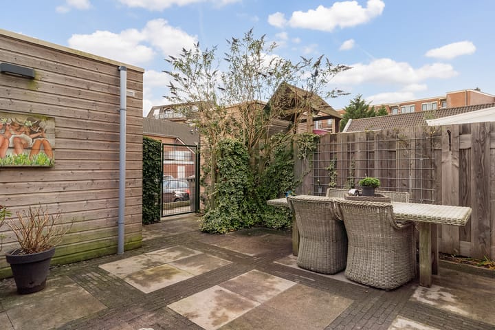 Foto 6 van Choorstraat 15-D