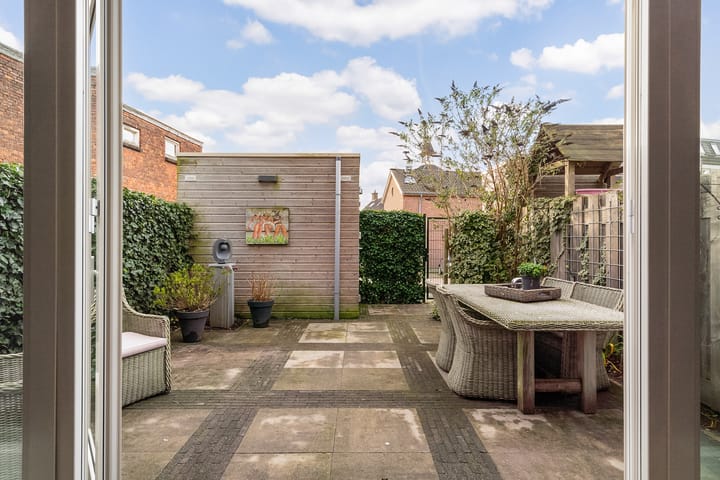 Foto 19 van Choorstraat 15-D